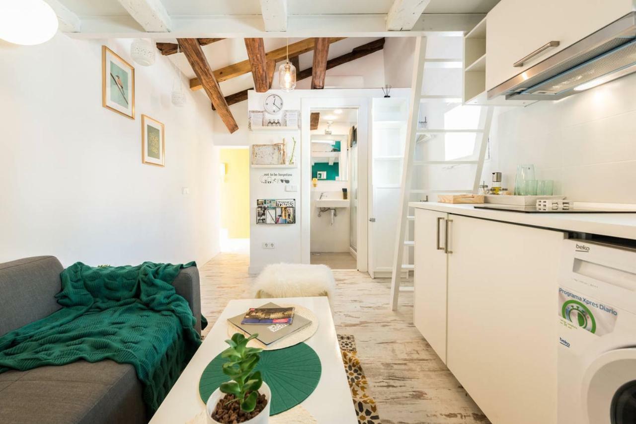 Buhardilla En Calle Amparo-Lavapies Madrid Ngoại thất bức ảnh