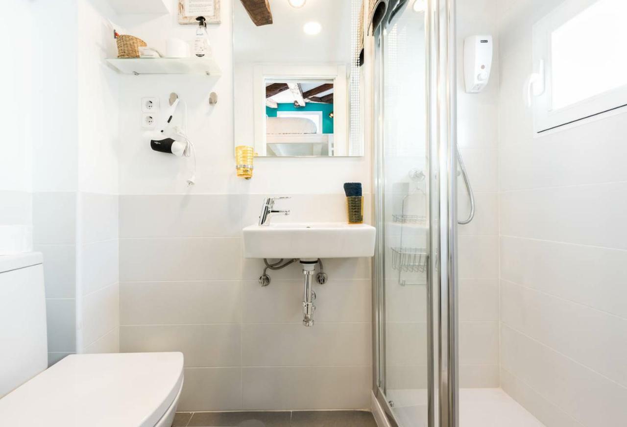 Buhardilla En Calle Amparo-Lavapies Madrid Ngoại thất bức ảnh